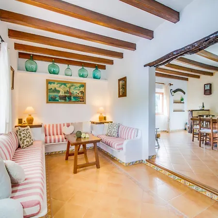 5 Bedroom Country House,