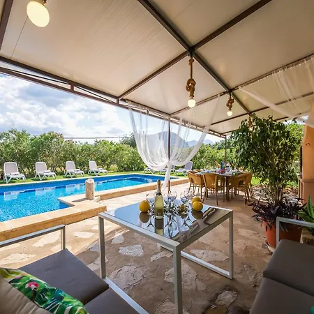 Holiday home 5 Bedroom Country House,