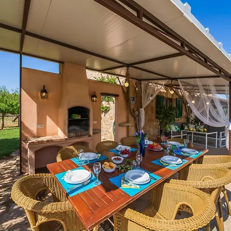 5 Bedroom Country House,